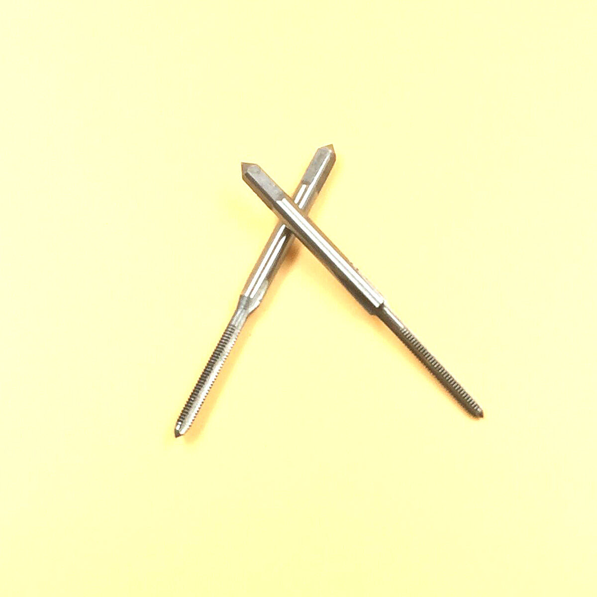 New 2.5mm x 0.35 Metric Taper and Plug Tap M2.5 x 0.35mm Pitch [M_M_S]