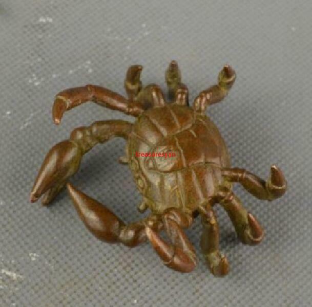 Fine China 's old copper carving the patron saint of the vivid crab