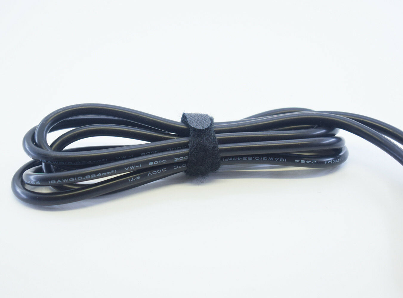 1pc 1.8M 18AWG 12V Car Cigarette Lighter Socket Male to Female Extension Cable