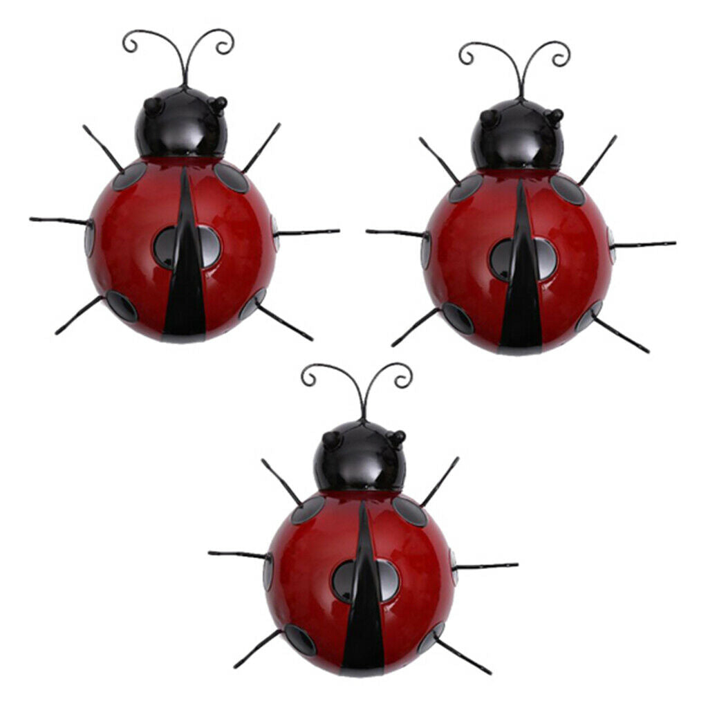 3Pcs Mini Metal Ladybug Fence Hanger for Wall Hanging Outdoor Garden Decor,
