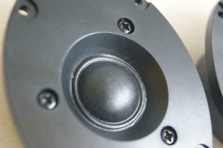 2pcs 1.25"inch 30mm Dome silk film Tweeters 4ohm 10W speaker Home Audio Parts