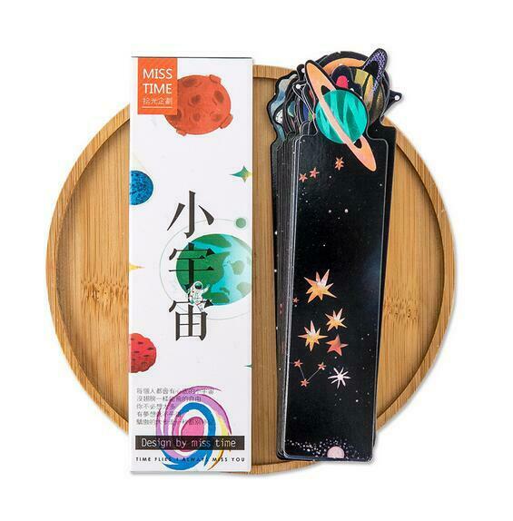 30X Small Universe Message Creative Shaped Planet Bookmark School Office Supplie