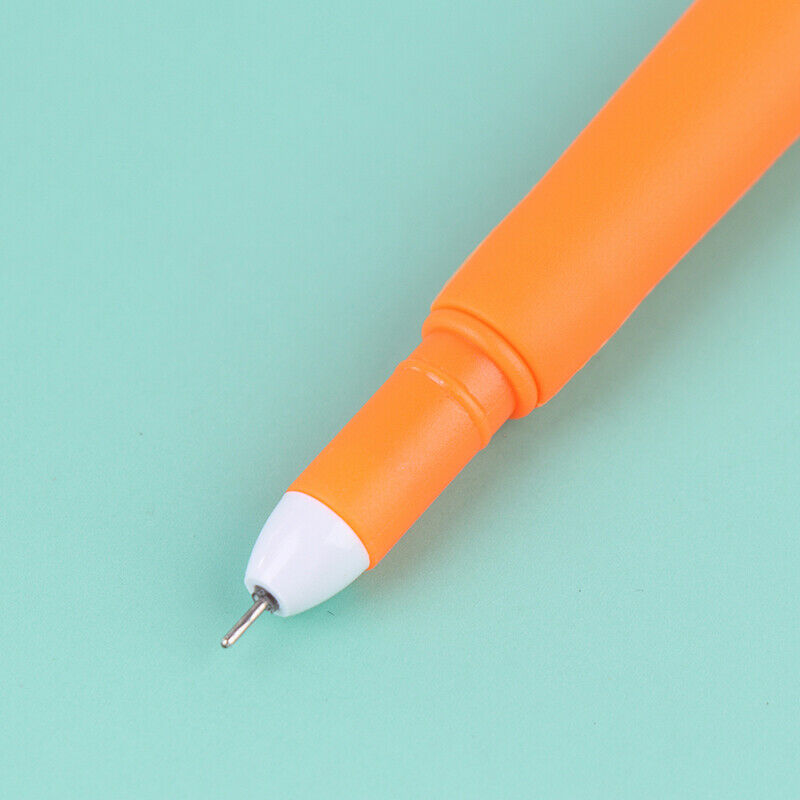 10pcs  0.5mm Gel Pen Black Ink Roller Marker Pen( Cute Carrot Styling)A KX