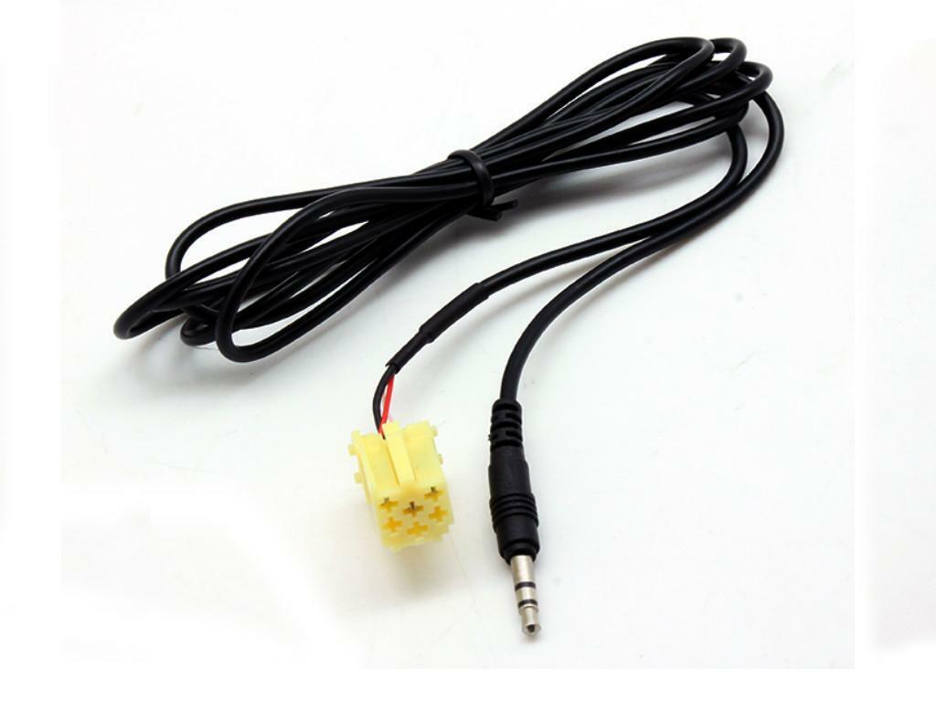 CT29MM02 RADIO AUX IN - RCA MP3 FITS IPOD OEM LEAD PLUG FOR SMART FOR TWO