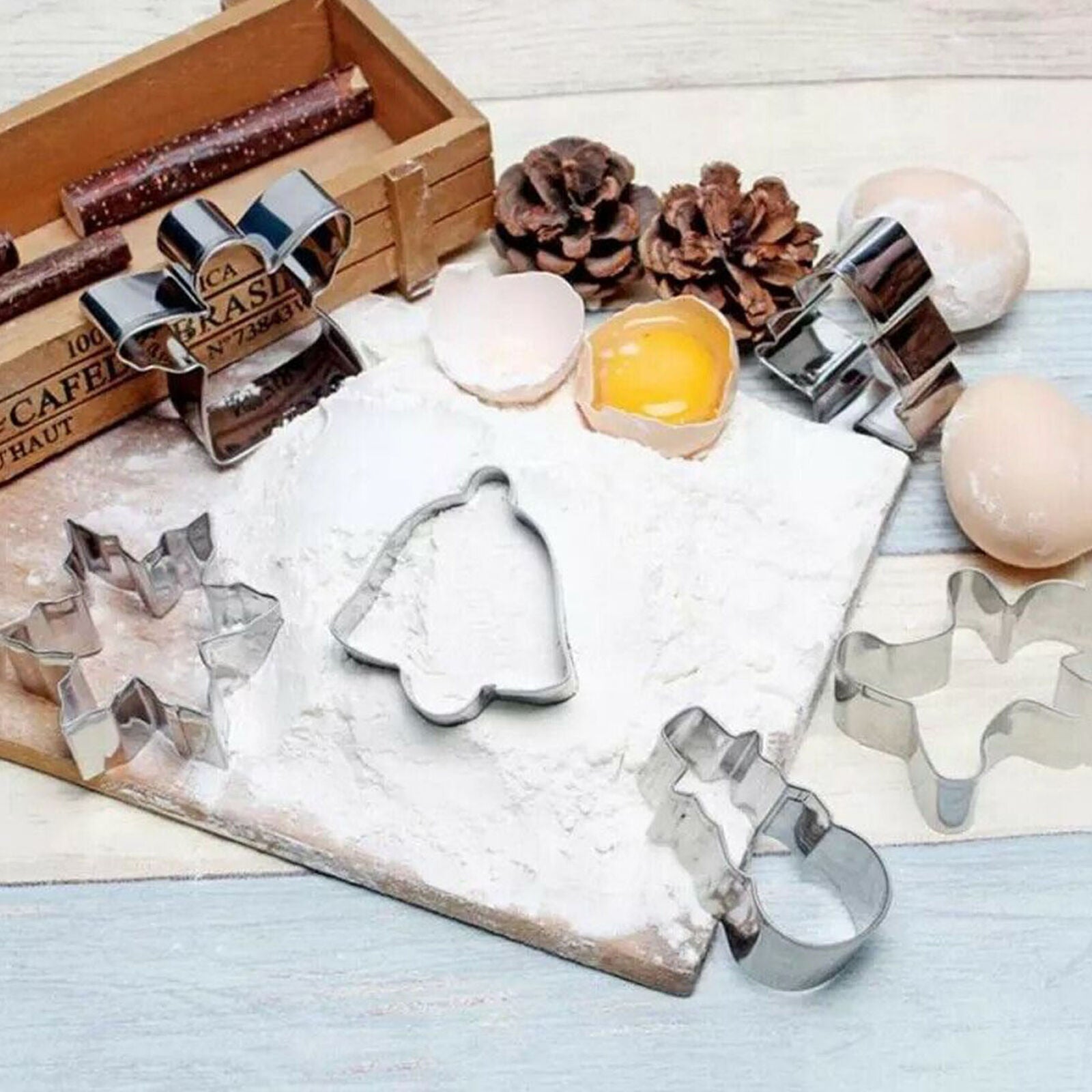 10pcs Christmas Metal Cookie Cutters Set Star Tree Bell Angel Candy Cane Biscuit