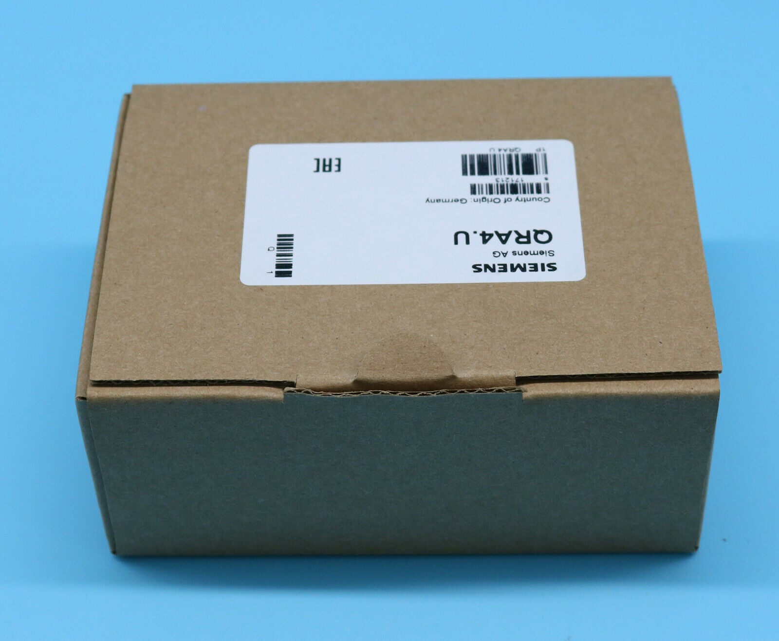 1PC NEW in box Siemens QRA4.U flame detector one year warranty