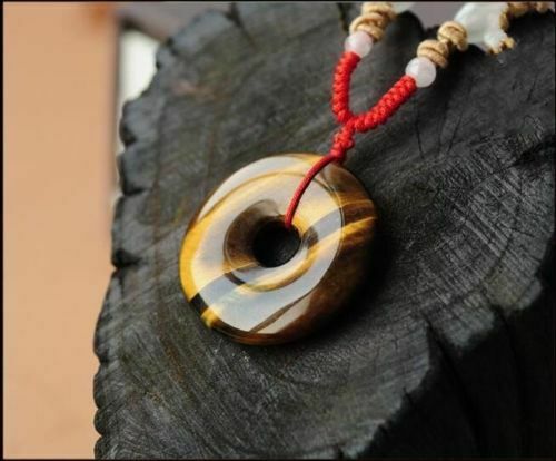 Beautiful China Natural Tiger's Eye Hand-carved Lucky Buckle Round Pendant