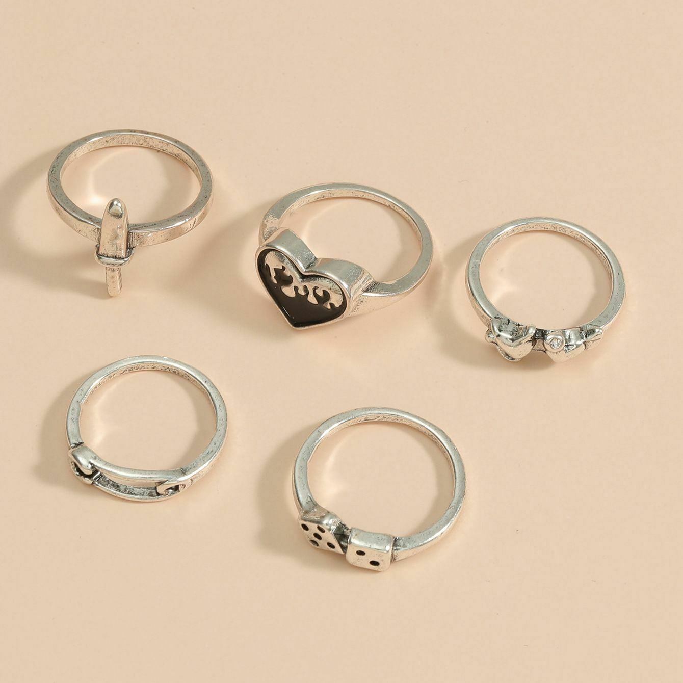 Gifts Retro Black Dice Billiards Gothic Heart Rings Set Women Finger Ring