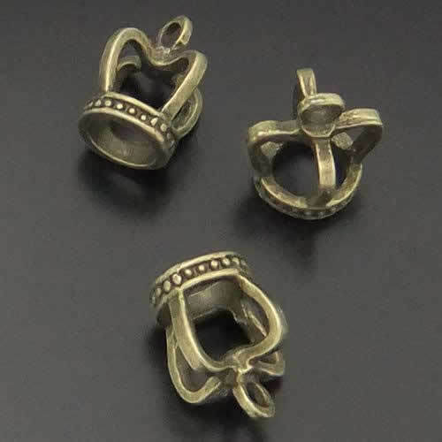 Antiqued Bronze Tone Hollow King Crown Alloy Charm Pendant 12*10mm 50pcs