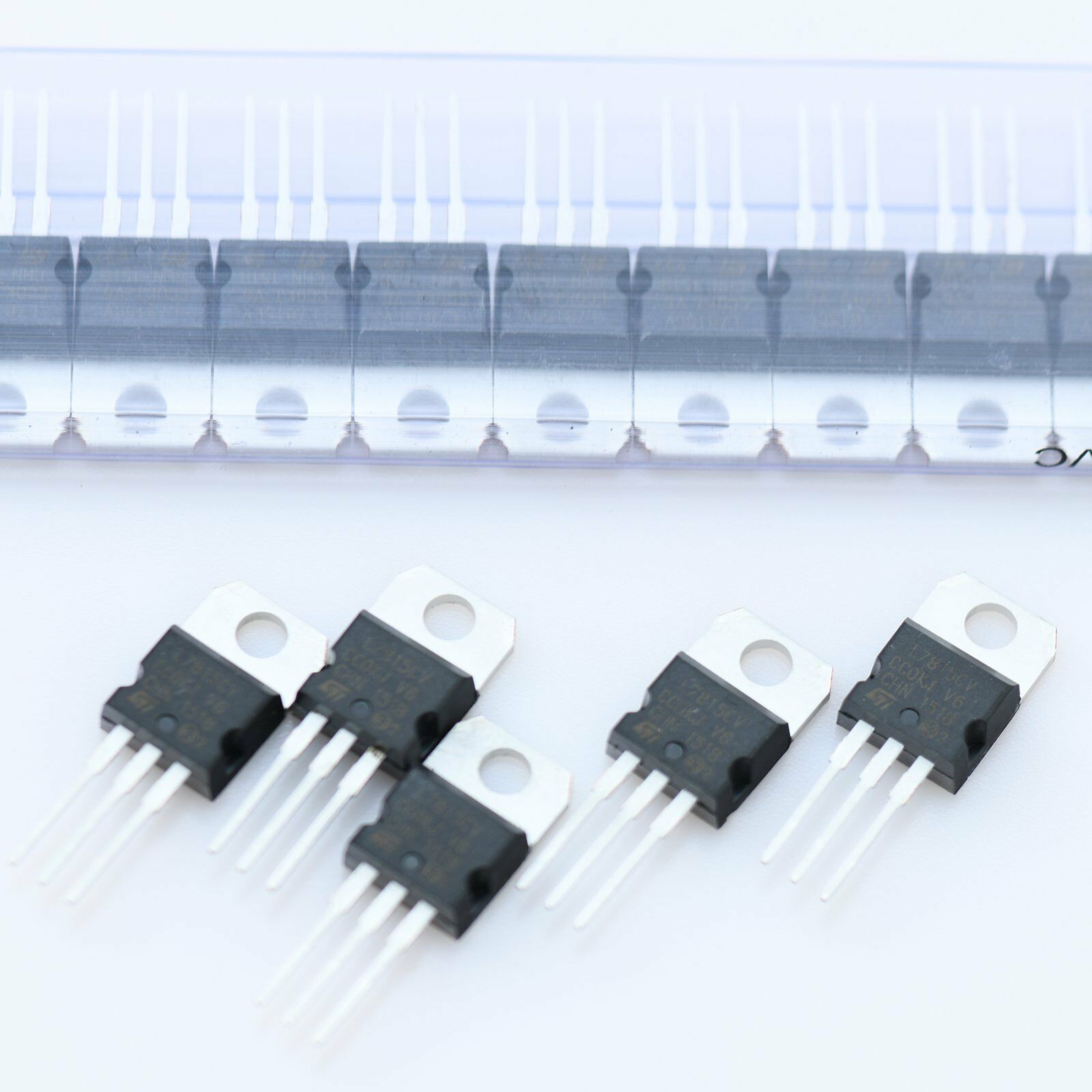 5pcs L7815CV L7815 LM7815 ST TO-220 Voltage Regulator 15V 1.5A DC OUTPUT