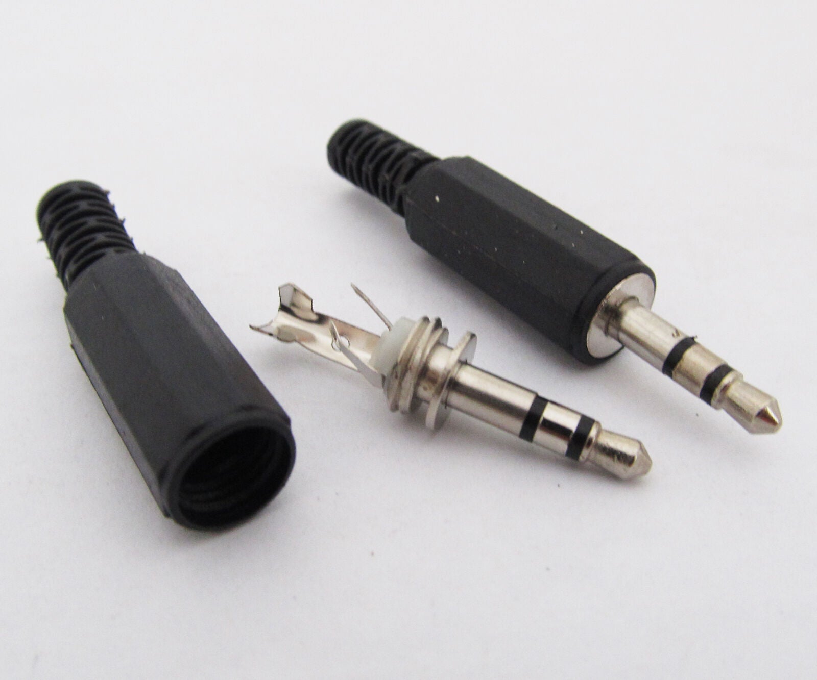 500pcs Black 3.5mm 1/8" Stereo Male Plug DIY Soldering Audio Connector Plastic