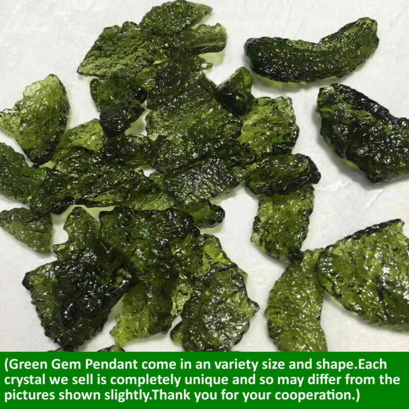 Natural Green GEM MOLDAVITE Meteorite Glass Czech Pendant Necklace Gift