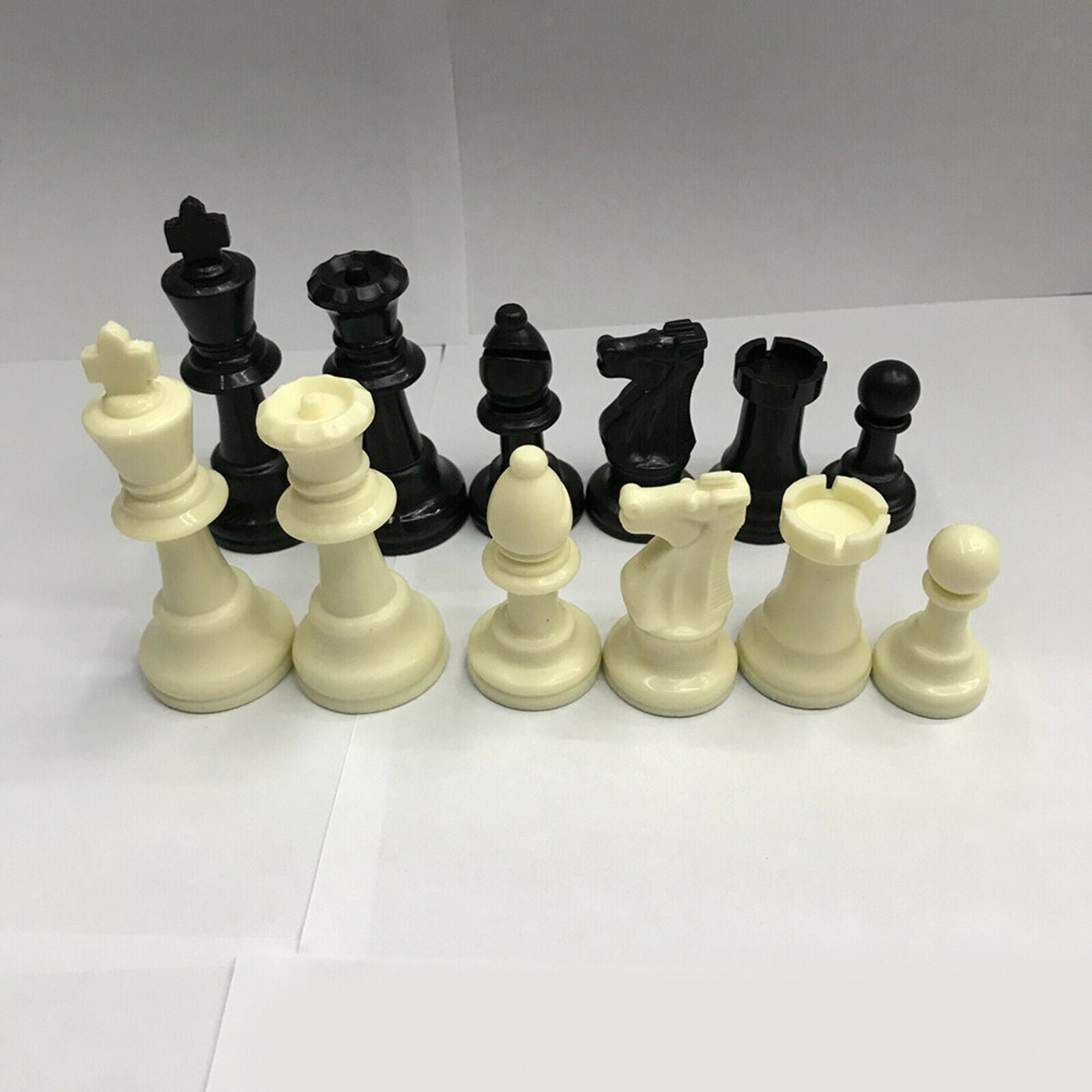 Standard Chess Pieces Set Chess Set Chess Game 75mm King Gift Easy to Carry