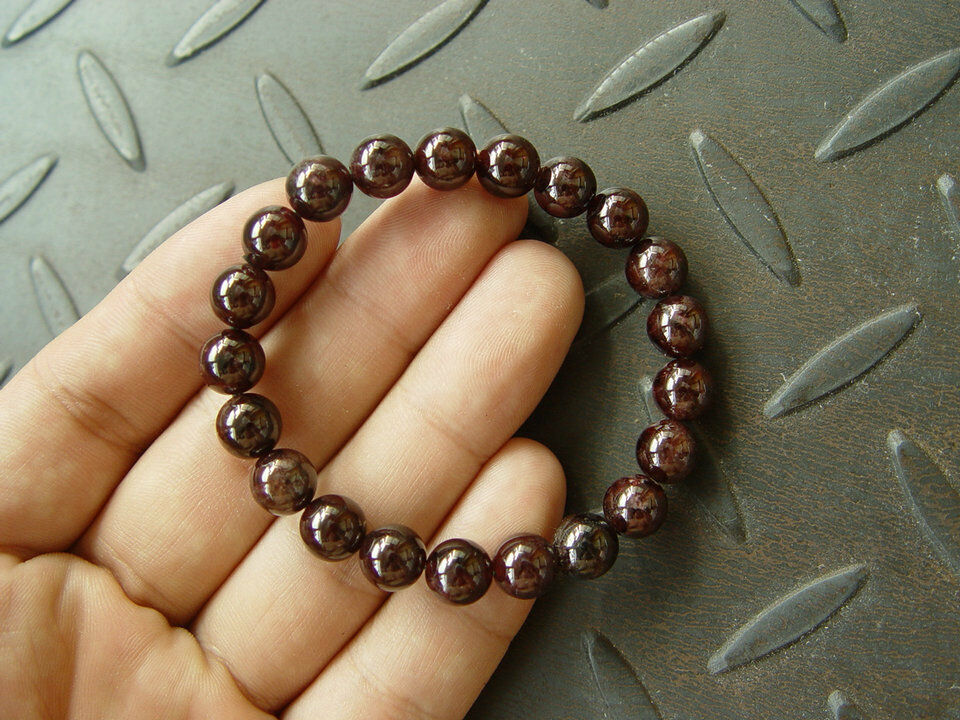 100% Natural Grade A Garnet Wine Red Crystal 7-8mm Bead Beads Bangle Bracelet