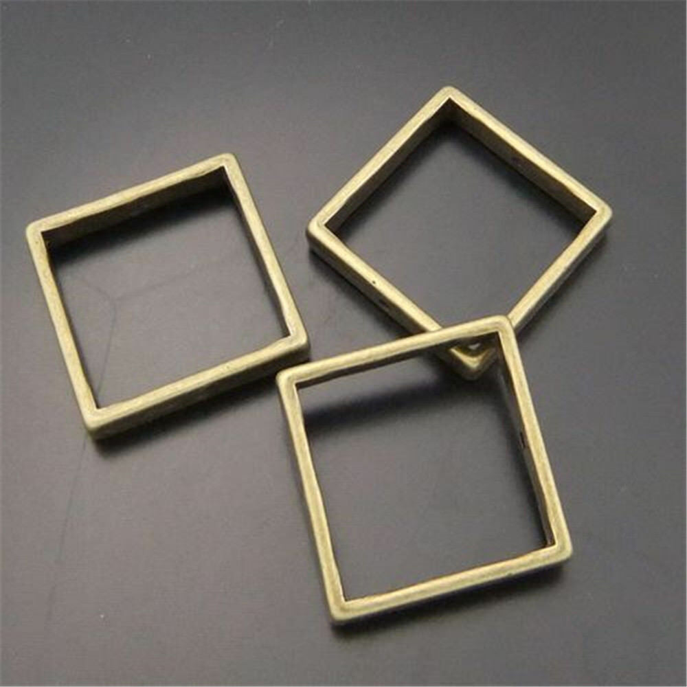 20 pcs Retro Bronze Alloy Square Shaped Charm Pendants Jewelry Special Wholesale