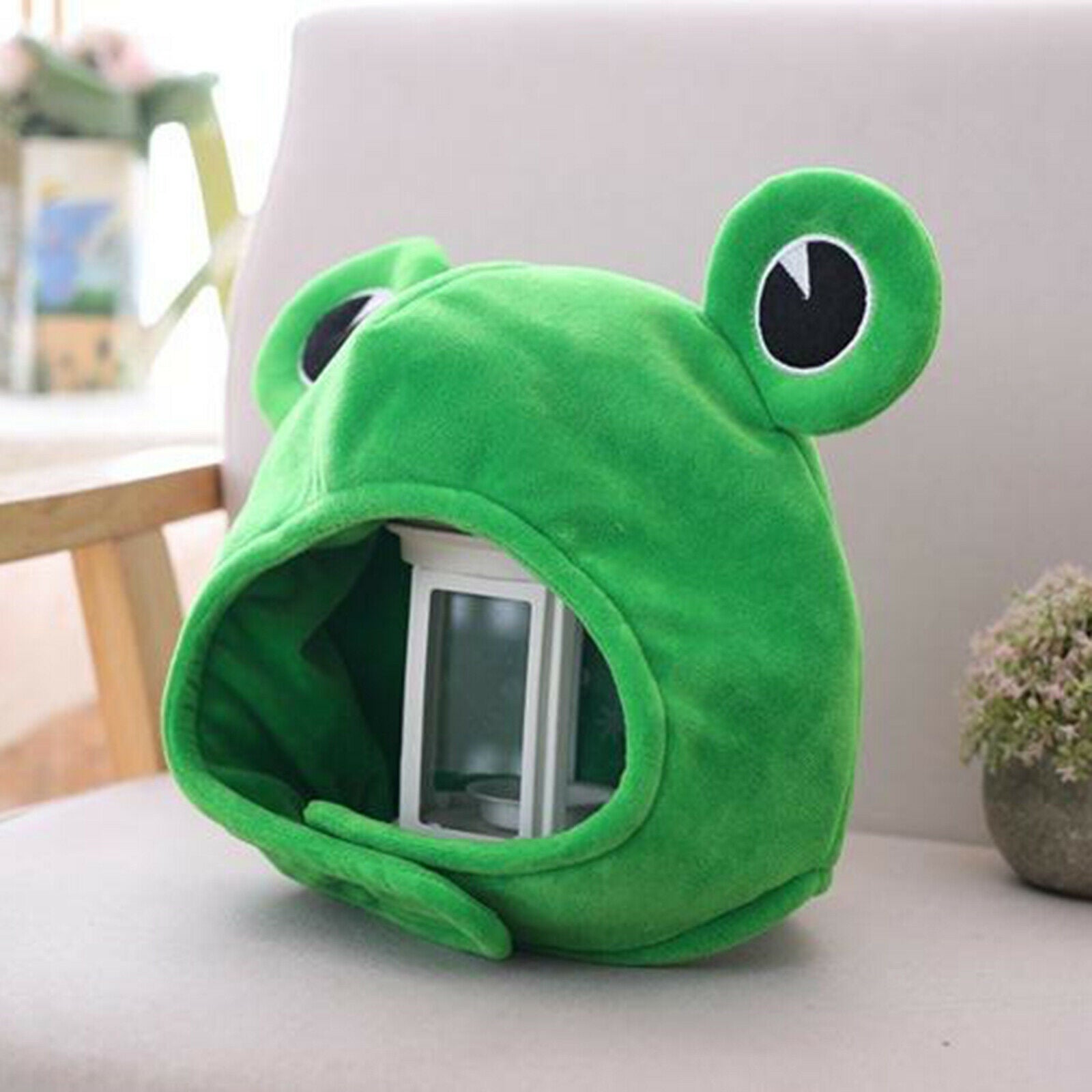 Funny Warm Plush Frog Earflap Hat Cute Dress up Costume Headgear Photo Props