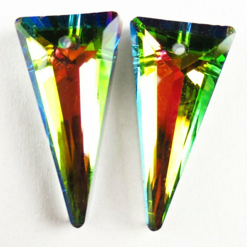 10Pcs 27x13x6mm Faceted Rainbow Titanium Crystal Arrow Pendant 20g A-305SJ