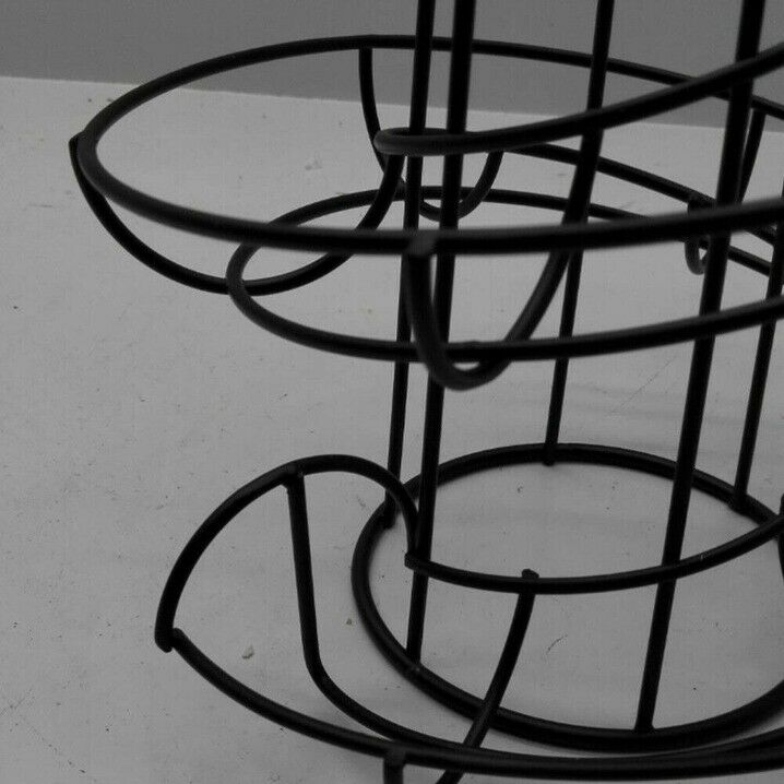 Iron Wire Spiral Egg Basket Egg Storage Rack Fruit Shelf Storage Rack Container