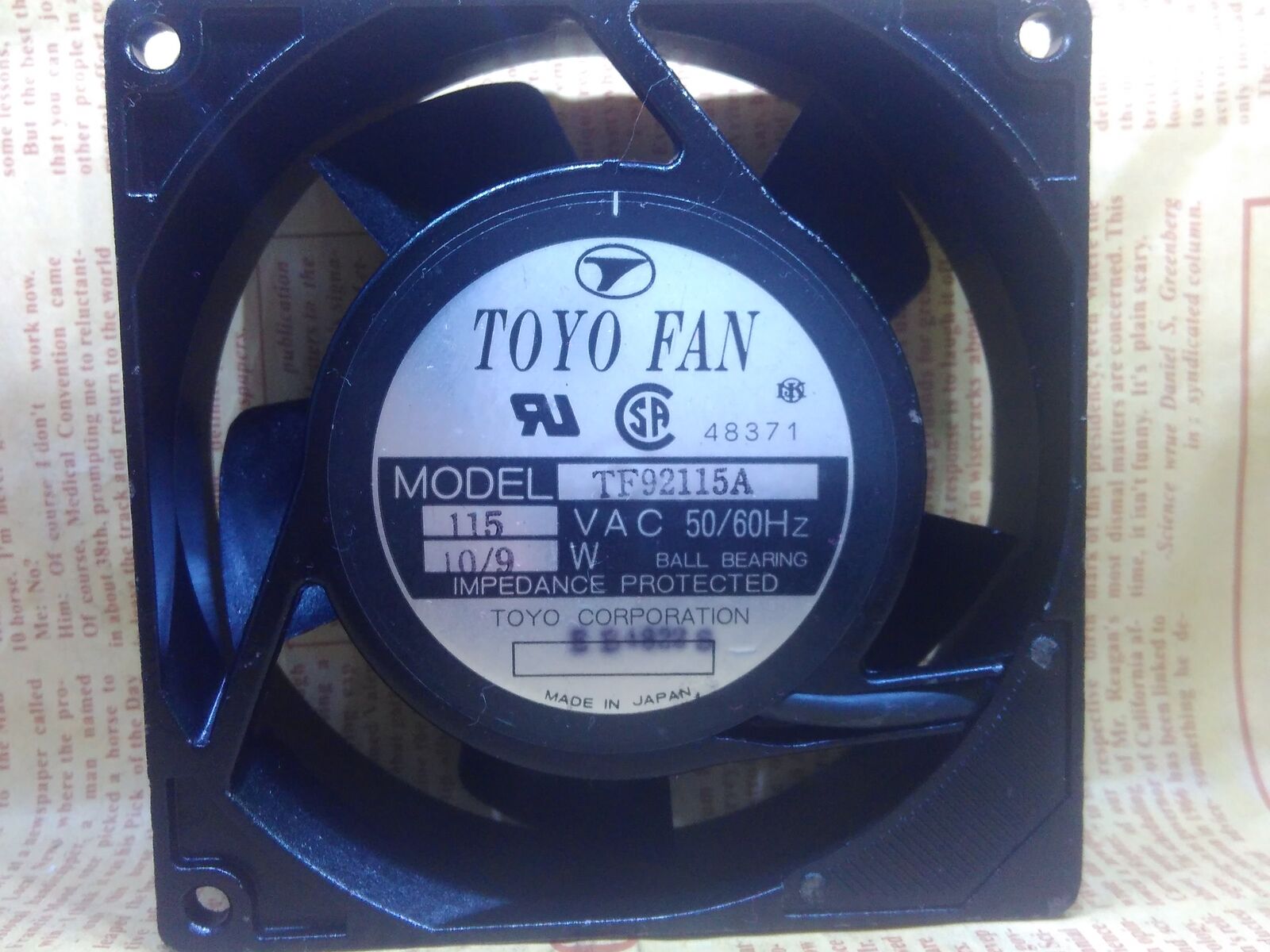 For Japan TOYO FAN 9025 TF92115A AC 115V 10 / 9W fan