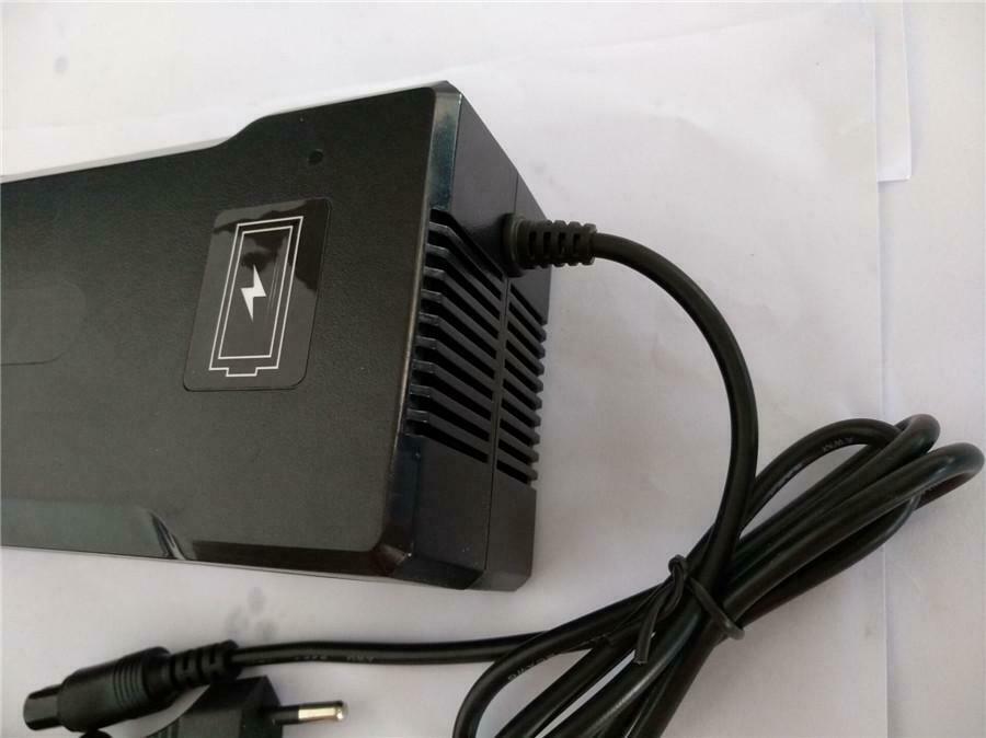 54.6V Lithium Battery Charger 48V Output For Electric Scooter Power Tool EU Plug