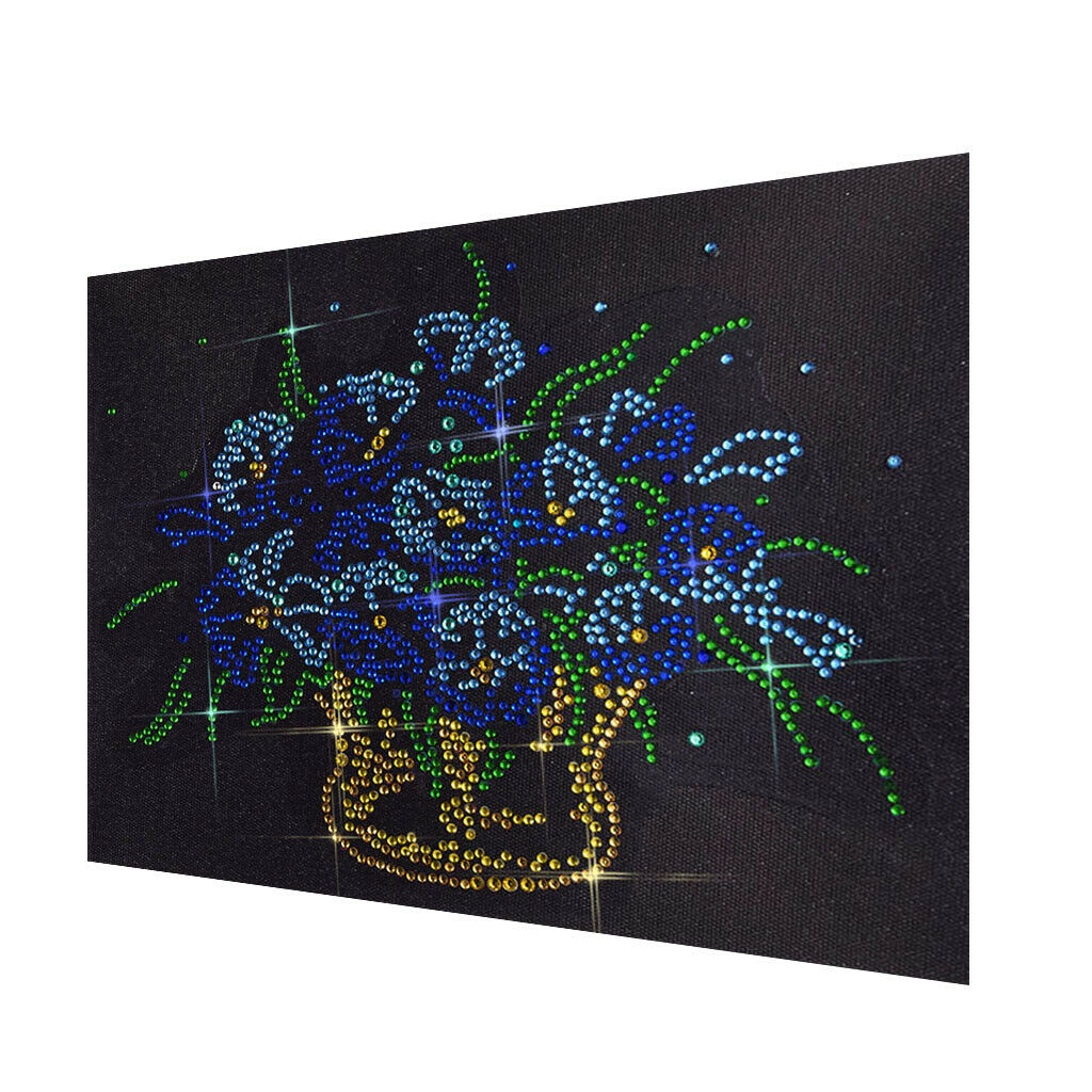 DIY 5D Fluorescent Rhinestone Diamond Painting Kits Flower 30x25cm