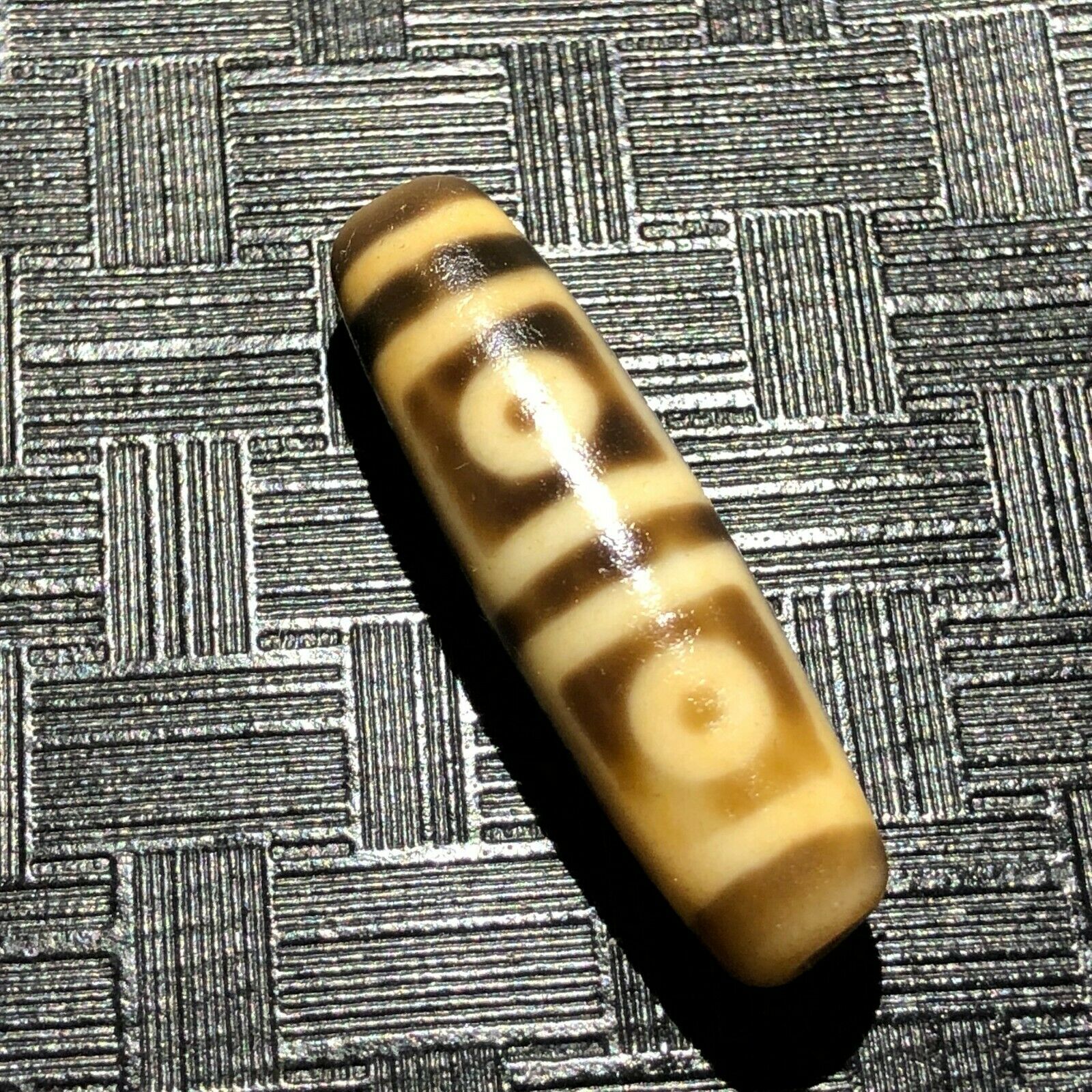 Magical Tibetan Old Agate Ivory Color 4Eye Totem dZi Bead 11.2*40.5mmC757