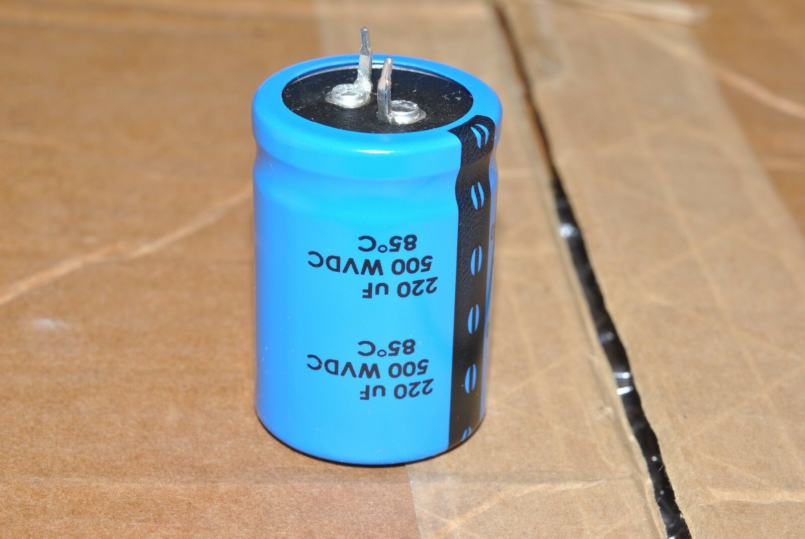 1pcs - CDE 220uF (220µF) 500V 380LX Snap-In Electrolytic Capacitor