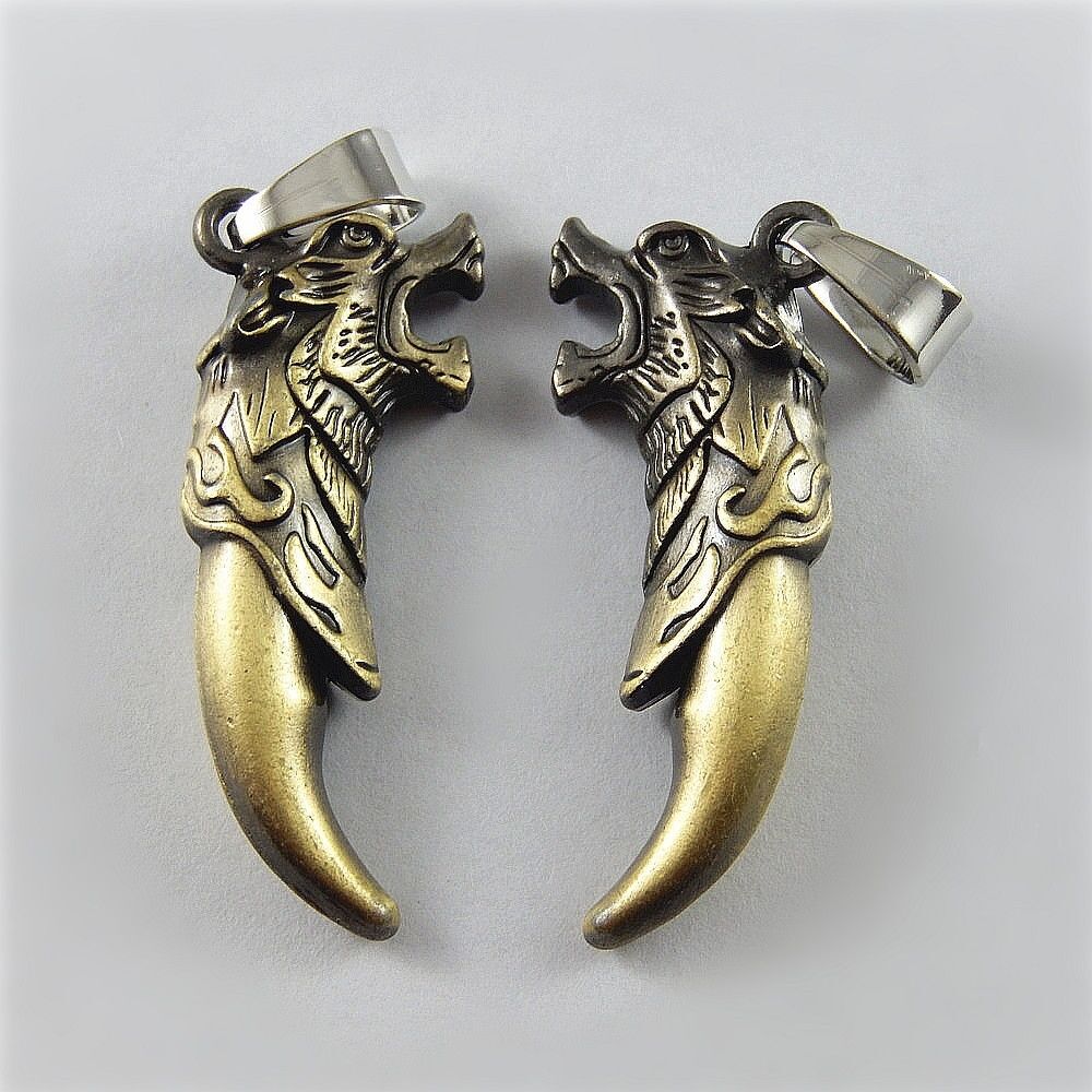 43*17*8mm Antiqued Bronze Wolf Tooth Alloy Necklace Pendant Jewelry Finding 2pcs