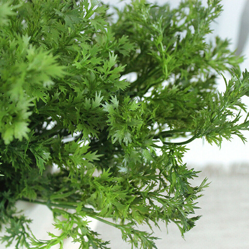 Realistic Parsley Plant Lifelike Green Potted Flower Decor for Indoor Office