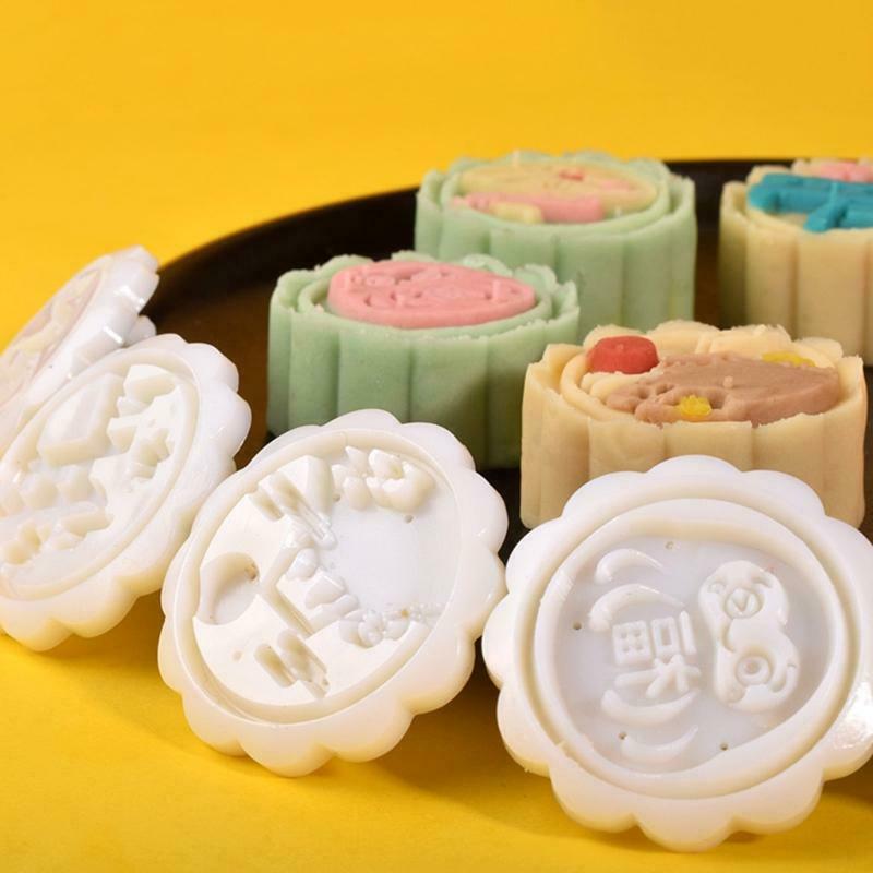 Mid-autumn Festival 50g Plastic Moon Cake Moulds 1 Plunger and 6 Stamps