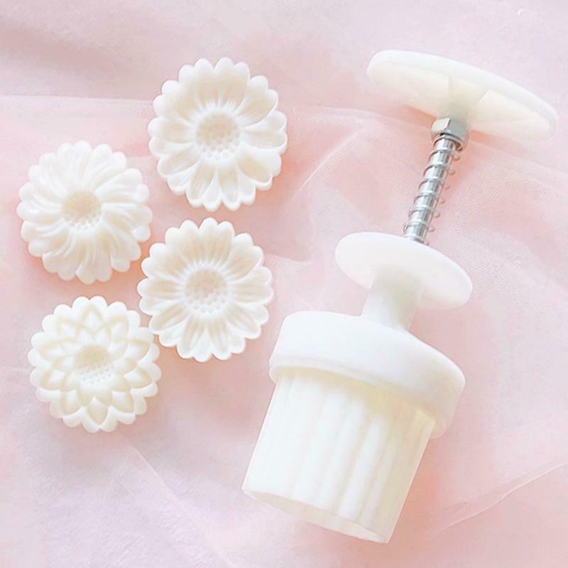 4pcs Stamps150g Daisy Moon Cake Mould DIY Decoration Mooncakes Press Moulds