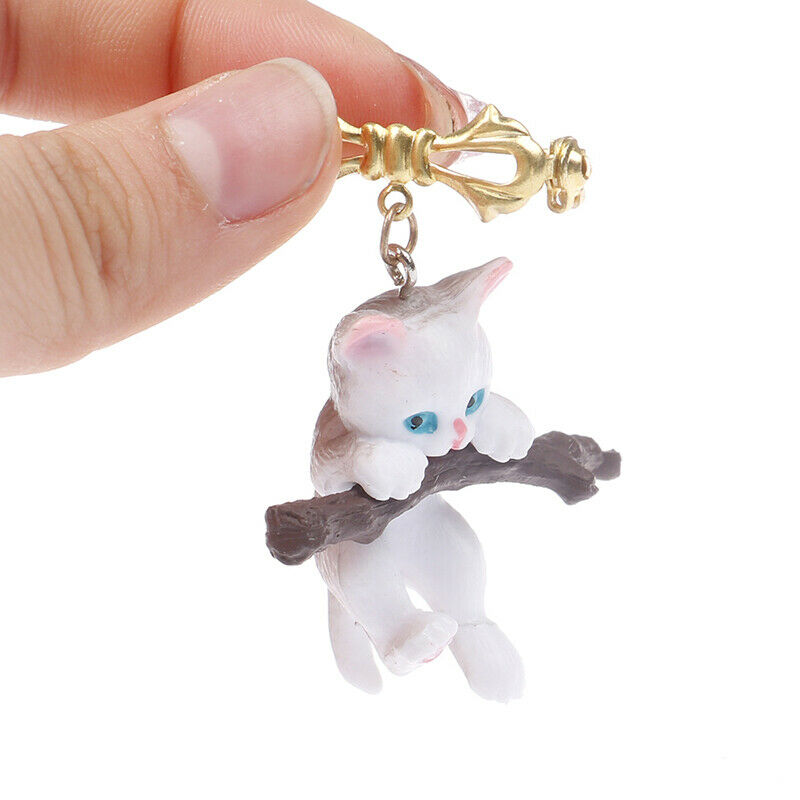 1Pc Cute Animal Cat Brooch Naughty Cat With Branch Play Lapel Pin Clothes.l8