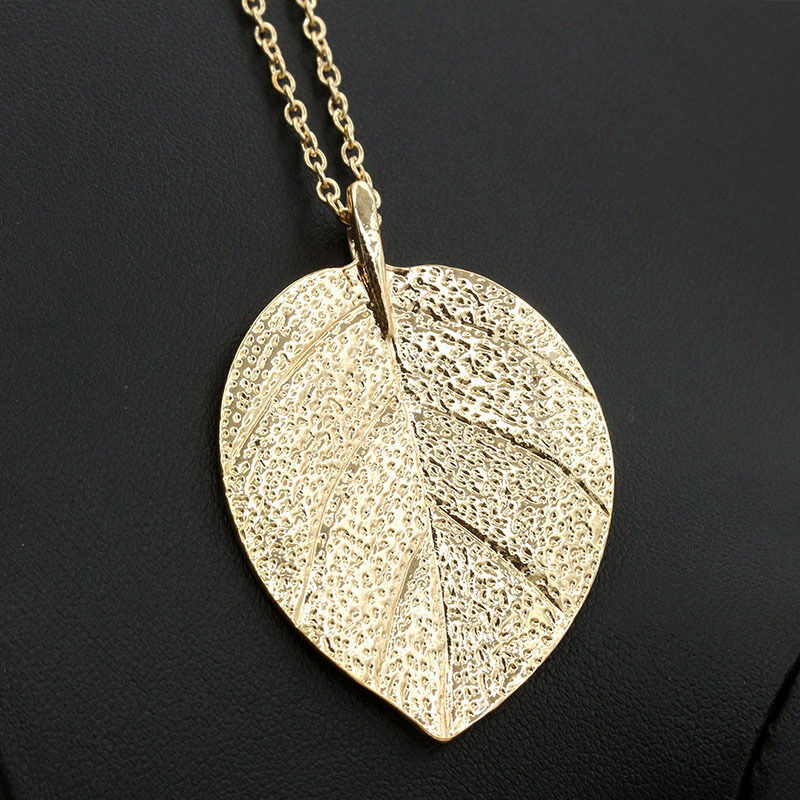 Women Graceful Golden Leaf Exquisite Pendant Necklace Long Sweater Chain BDAUDD