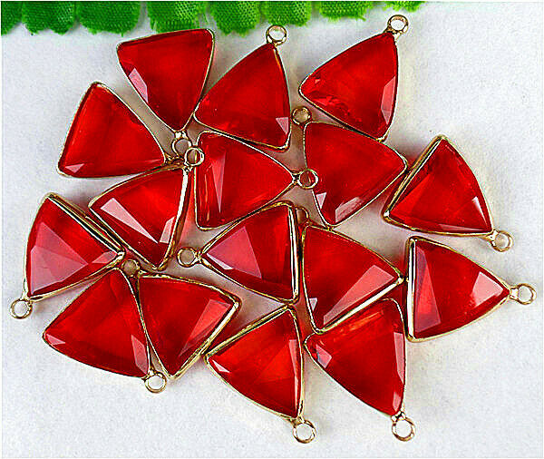 30Pcs 20x16x5mm Faceted Wrapped Red Titanium Crystal Triangle Pendant Bead HH818