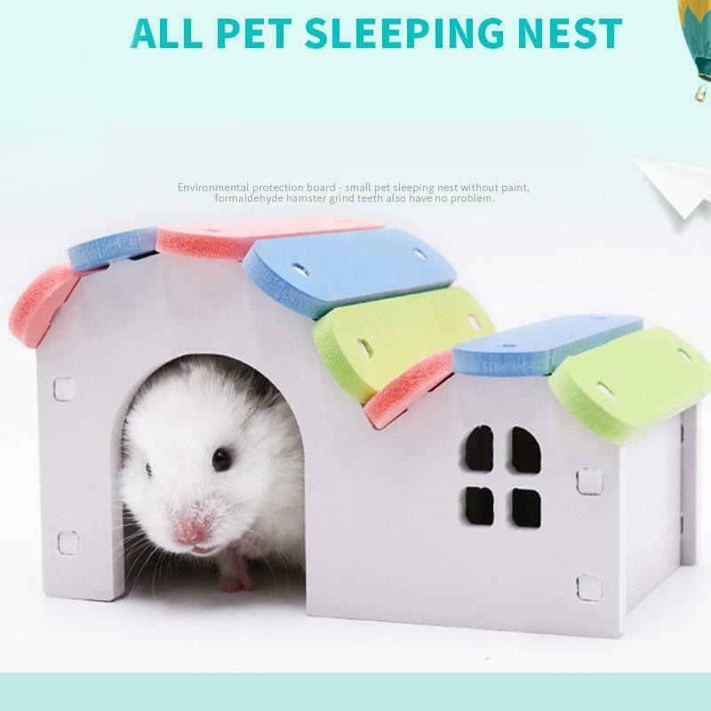 Hamster Wooden House Colorful Roof Nest Small Animals Natural Wood Play Hut