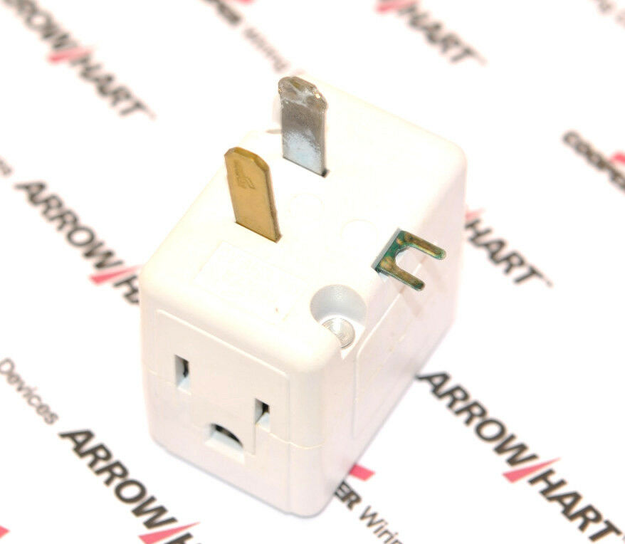 1pcs- COOPER SA483W 15A 125V Three Outlet Cube Tap Single Receptacl to 3 Outlets