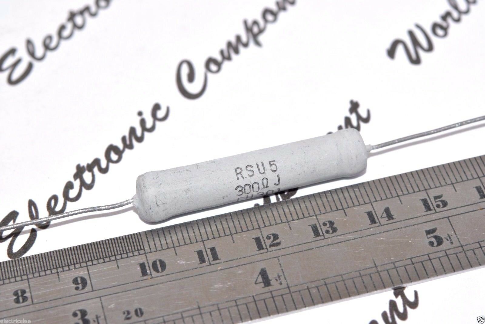1pcs - RSU5 390R (390 ohm) 5W 5% Wire Wound Resistor