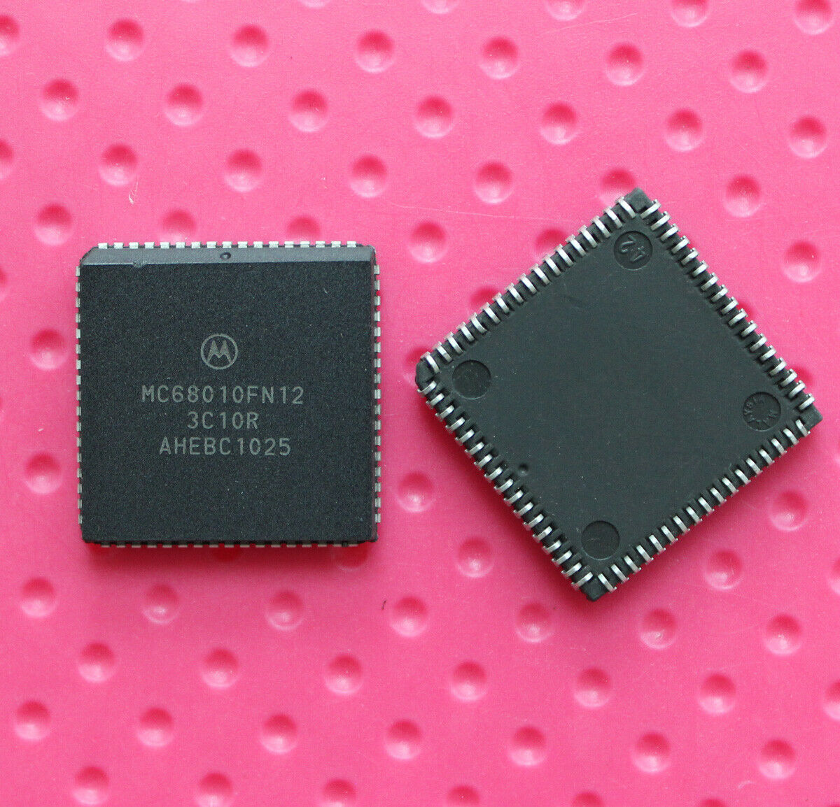 5pcs MC68010FN12 Integrated Circuit IC