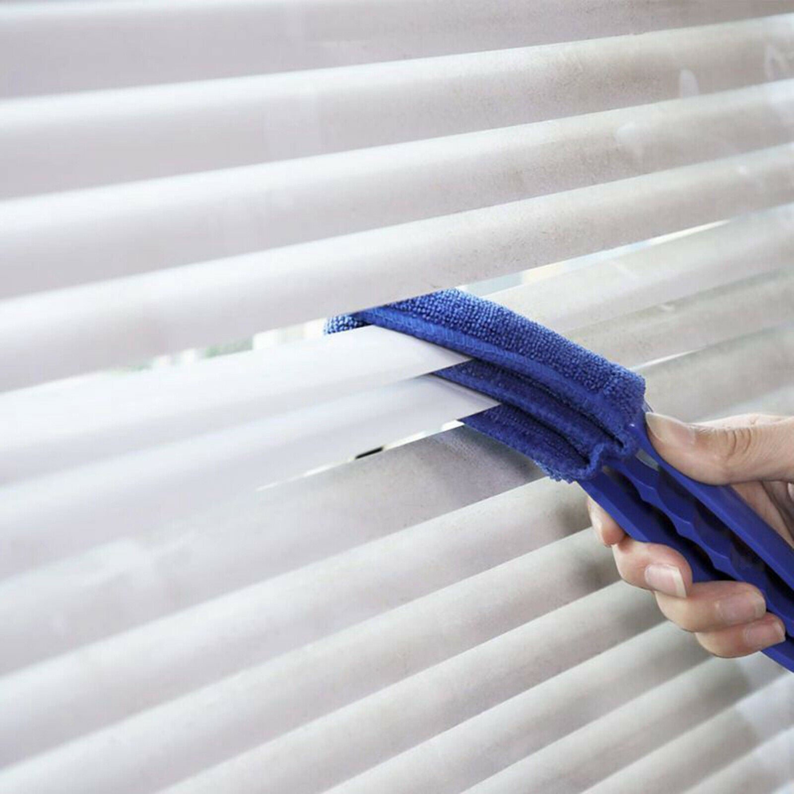 Window Blinds Brush Dust Cleaner Washable Micro Fibre Sleeve Blue