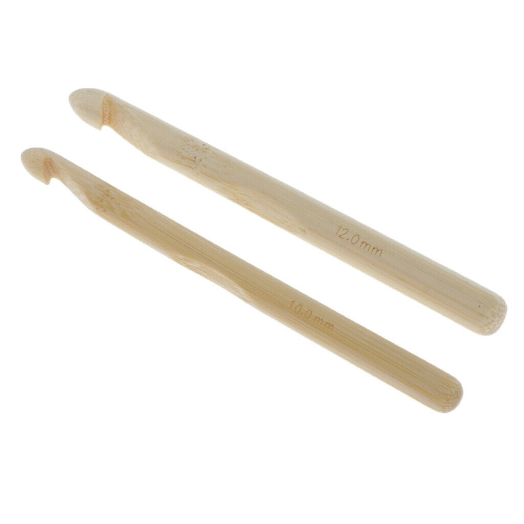 2x Wooden Crochet Hooks Needlework Chunky Yarn Needle DIY Crocheting for Adults