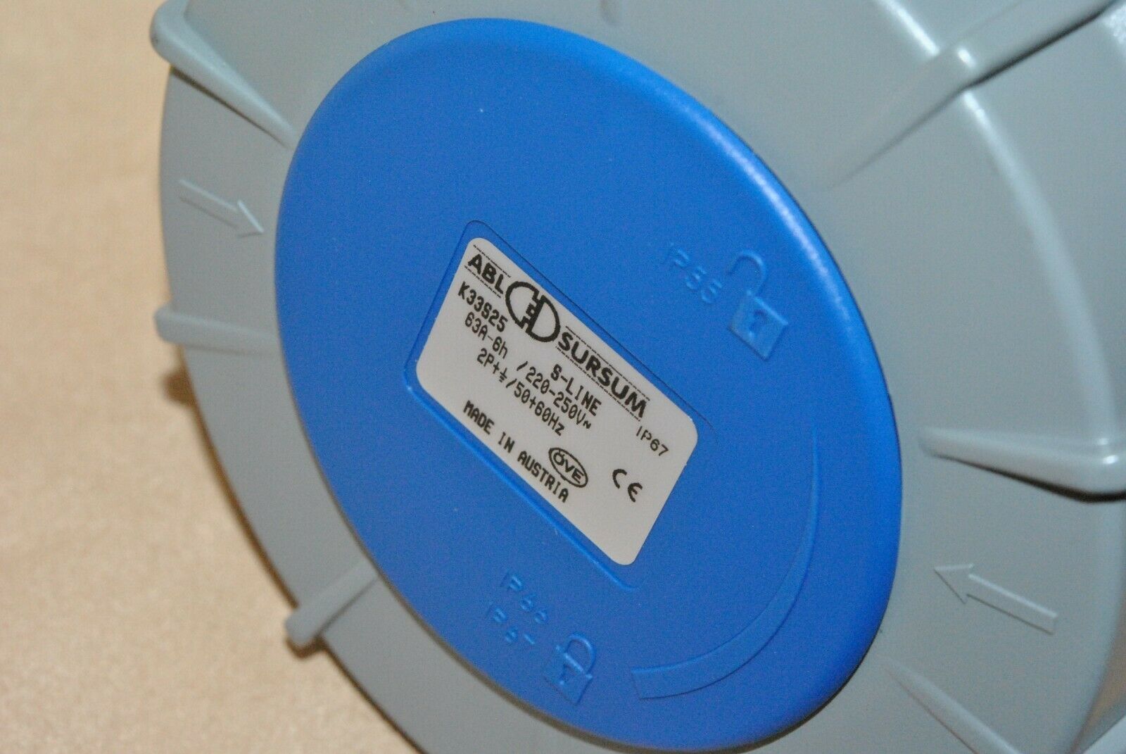 1pcs -ABL SURSUM K33S25 63A 220-250V~ IP67 CEE Pin&Sleeve