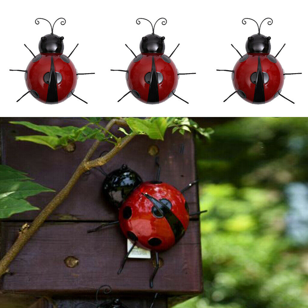 3Pcs Mini Metal Ladybug Fence Hanger for Wall Hanging Outdoor Garden Decor,