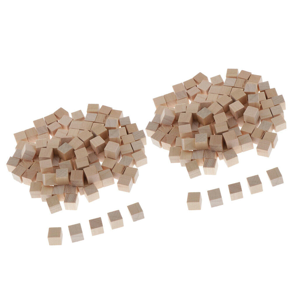 200Pcs Wooden Blank Dice Game Dice for DIY Decorating Craft Projects 10mm