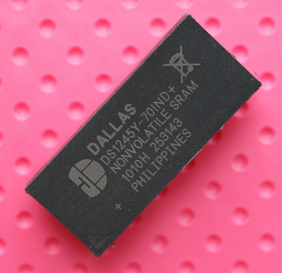 1pcs DS1245Y-70 DS1245Y-70+ DS1245Y Integrated Circuit IC EDIP-32