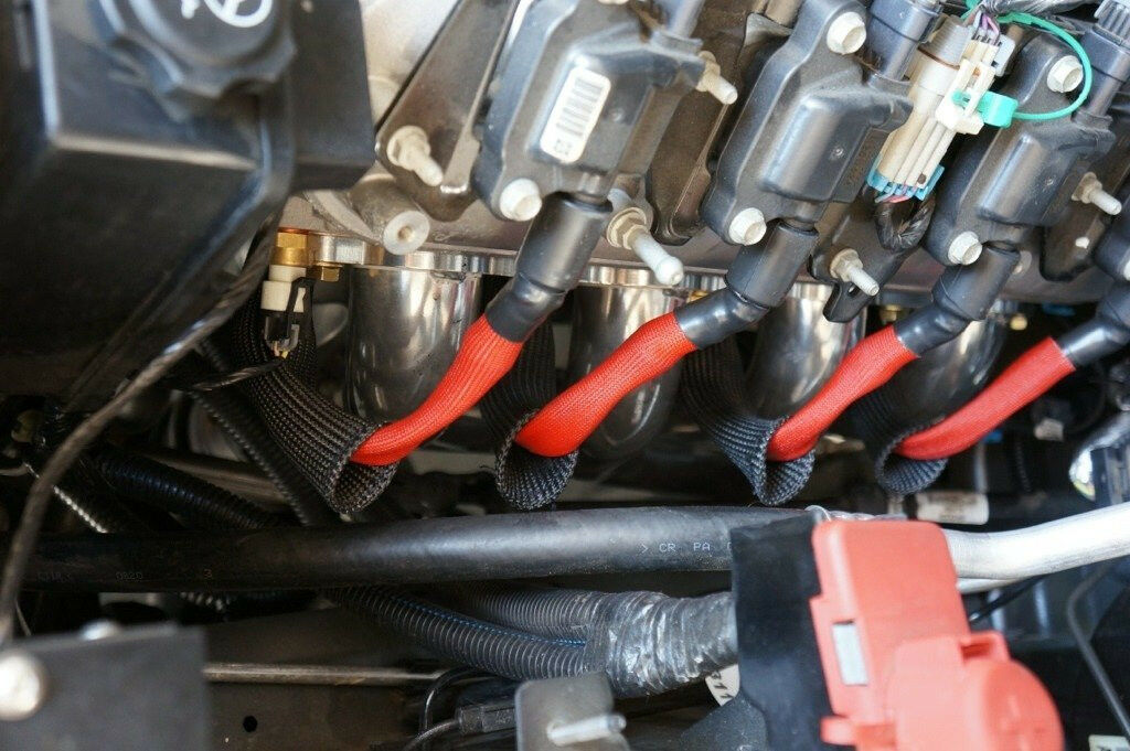 8pc Red 1200° Spark Plug Wire Protector Cover Heat Shield Sleeve SBC BBC 350 454