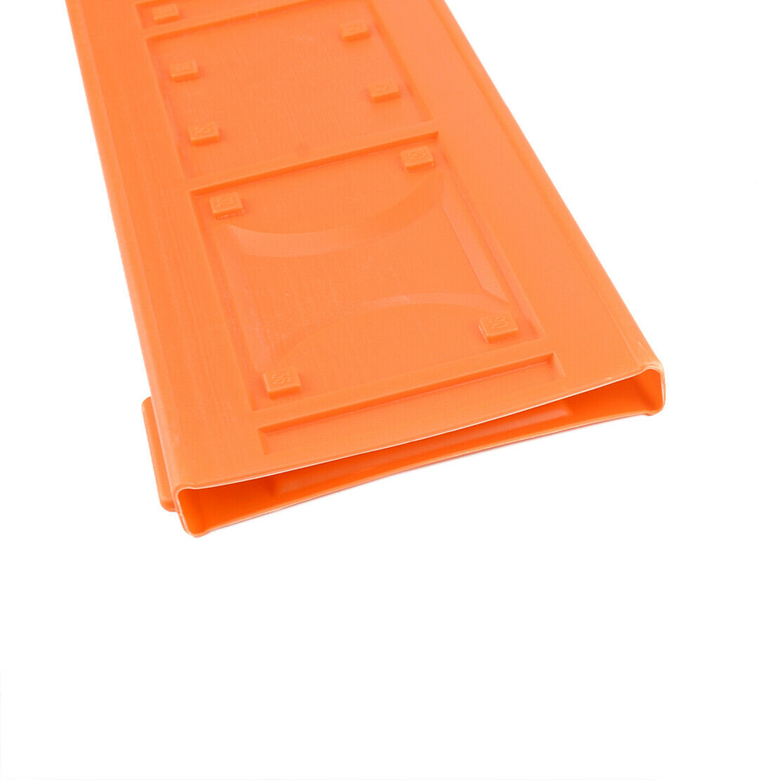 Universal Chainsaw Bar Cover Protector Fit for Stihl 381 038 361 360 290 280 Atn