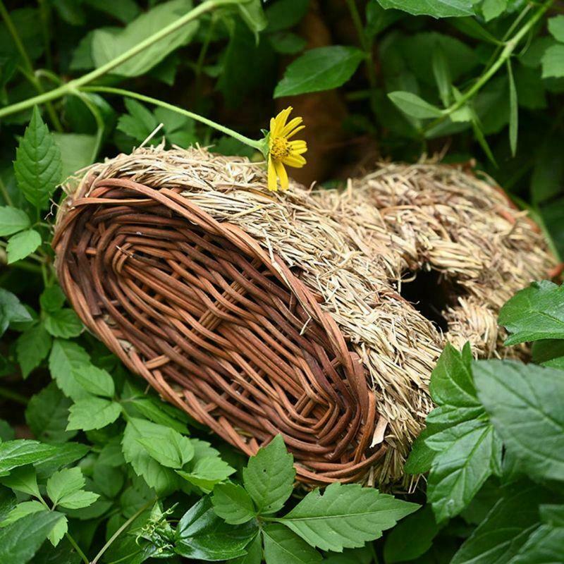 Bird Nest Grass Bird Hut Cage Outdoor Hanging Canaries Nest Hideaway for Finch