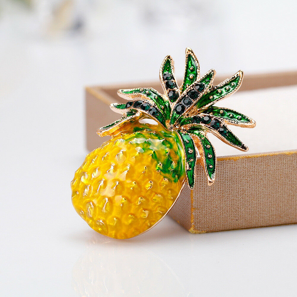 Stunning Women Rhinestone Pineapple Fruit Shape Enamel Brooch Pin Jewelry