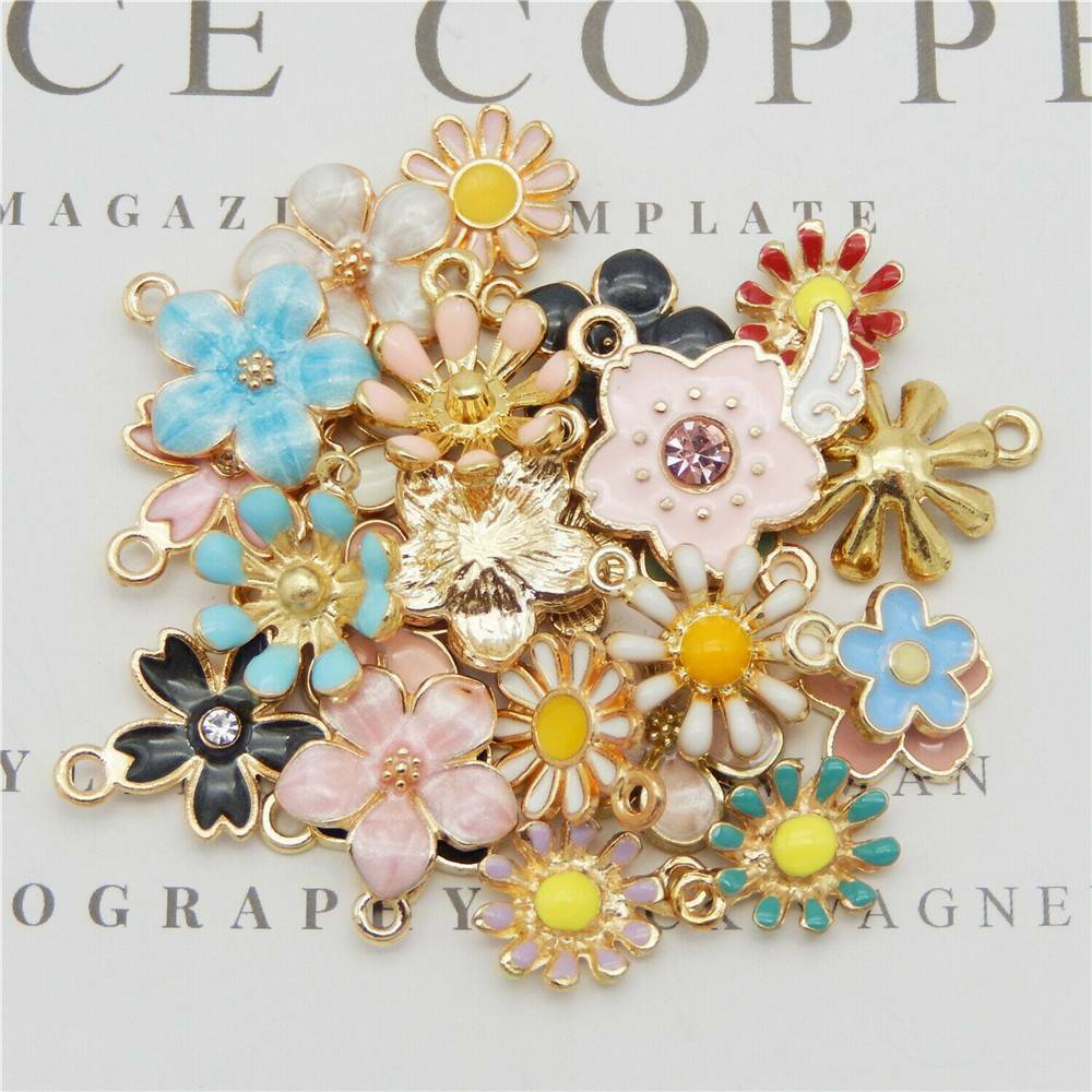 Lots 40Pcs Enamel Alloy Daisy Flower Charms Pendant Jewelry Findings DIY Crafts