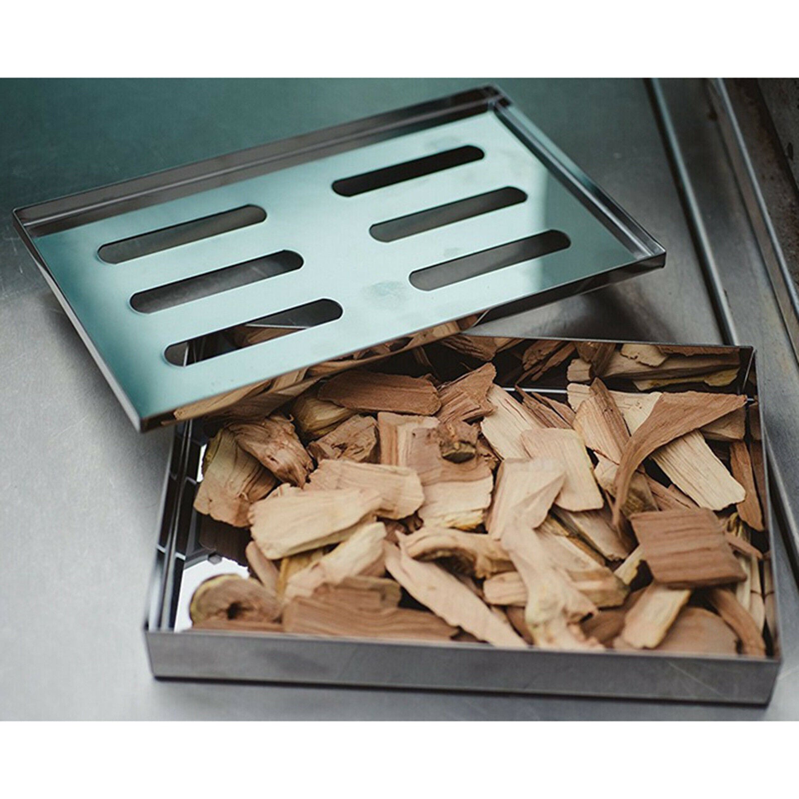 Smoker Box, Stainless Steel BBQ Grilling Meat Smokers Box Organizer for Wood